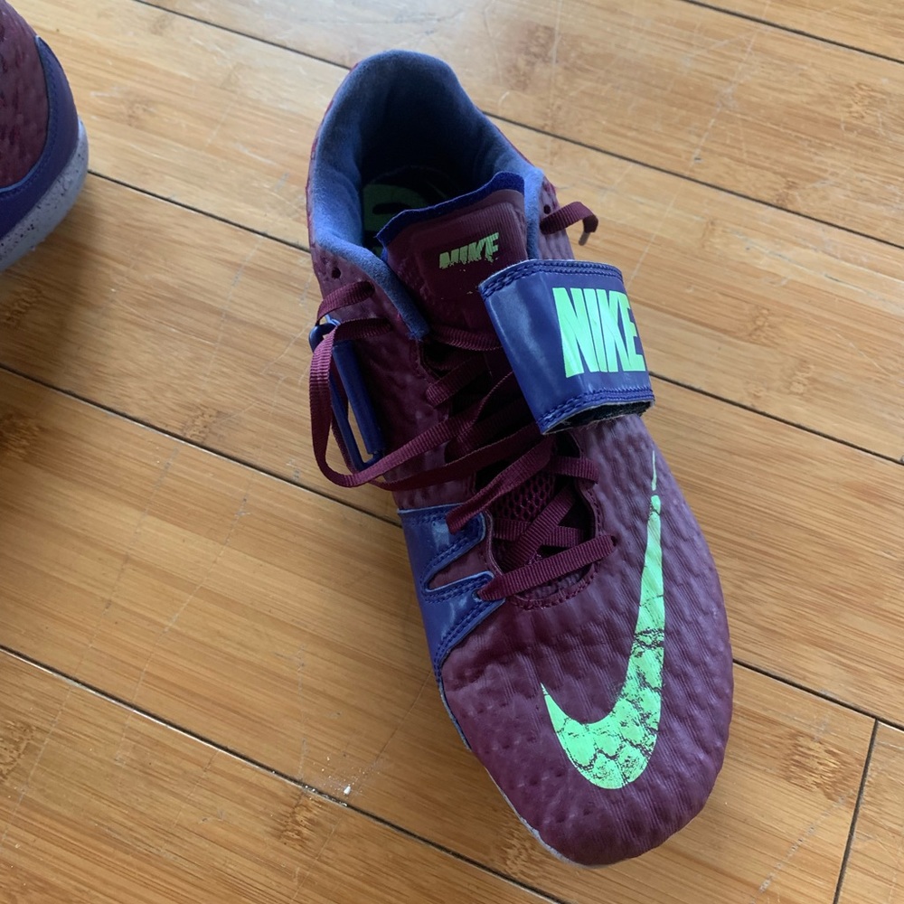 Nike zoom high jump shoes. Purple